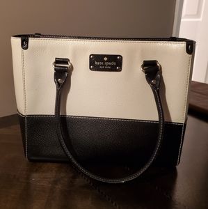 SOLD- EUC Kate Spade Black and Cream Bag